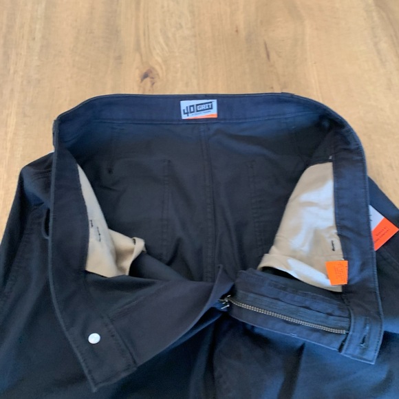 Duluth Trading Co Women’s 40 Grit Relaxed Leg Black Pants Size 14 Long Stretch - Picture 6 of 15